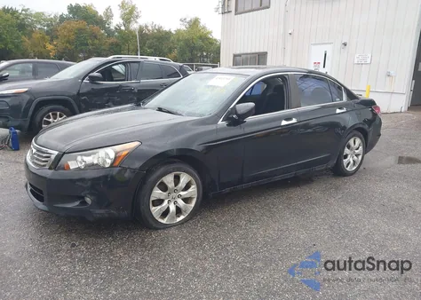 2008 Honda Accord 3.5 Ex из США, поврежденный, VIN 1HGCP36748A011086